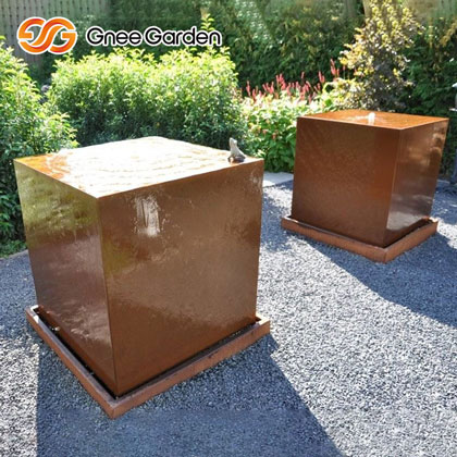 Corten-Steel-Water-Feature-for-Garden-Decoration