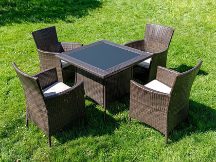 outdoor-furniture-gn-of-031-pe-rattan-table-and-chairs-set